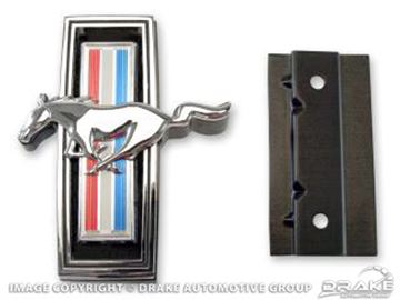 Picture of 1969 Horse Emblem (with Mounting Kit) : C9ZZ-8213-AR