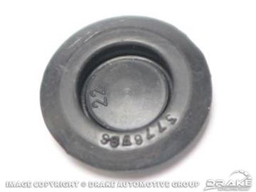 Picture of 67-8 Firewall heater hose plug : 377678-S2